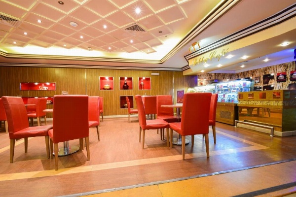 Al Ansar Golden Tulip image 11