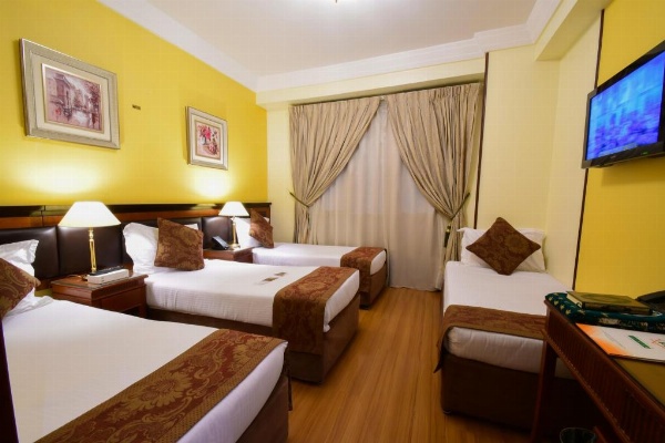 Al Ansar Golden Tulip image 15