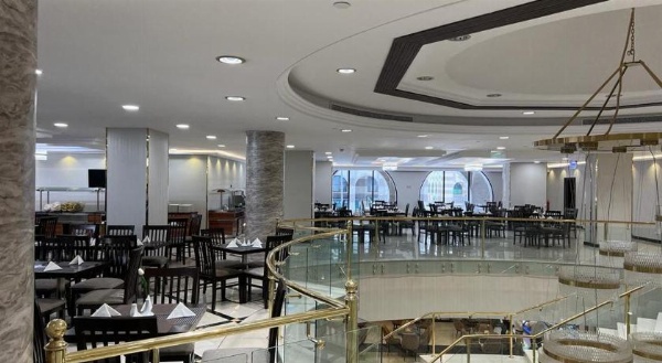 Al Ansar Golden Tulip image 19