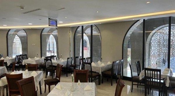 Al Ansar Golden Tulip image 24